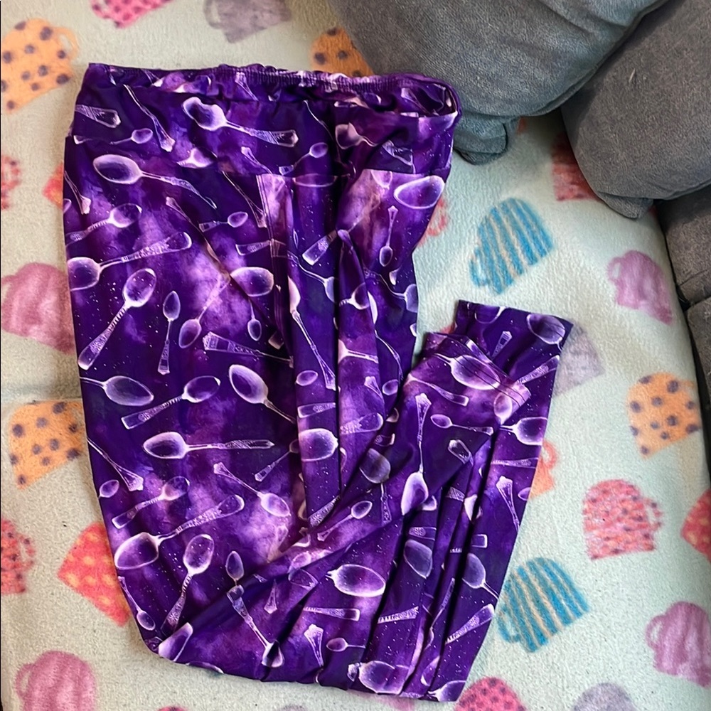 Purple spoon galaxy Leggings Stretchy Fit
